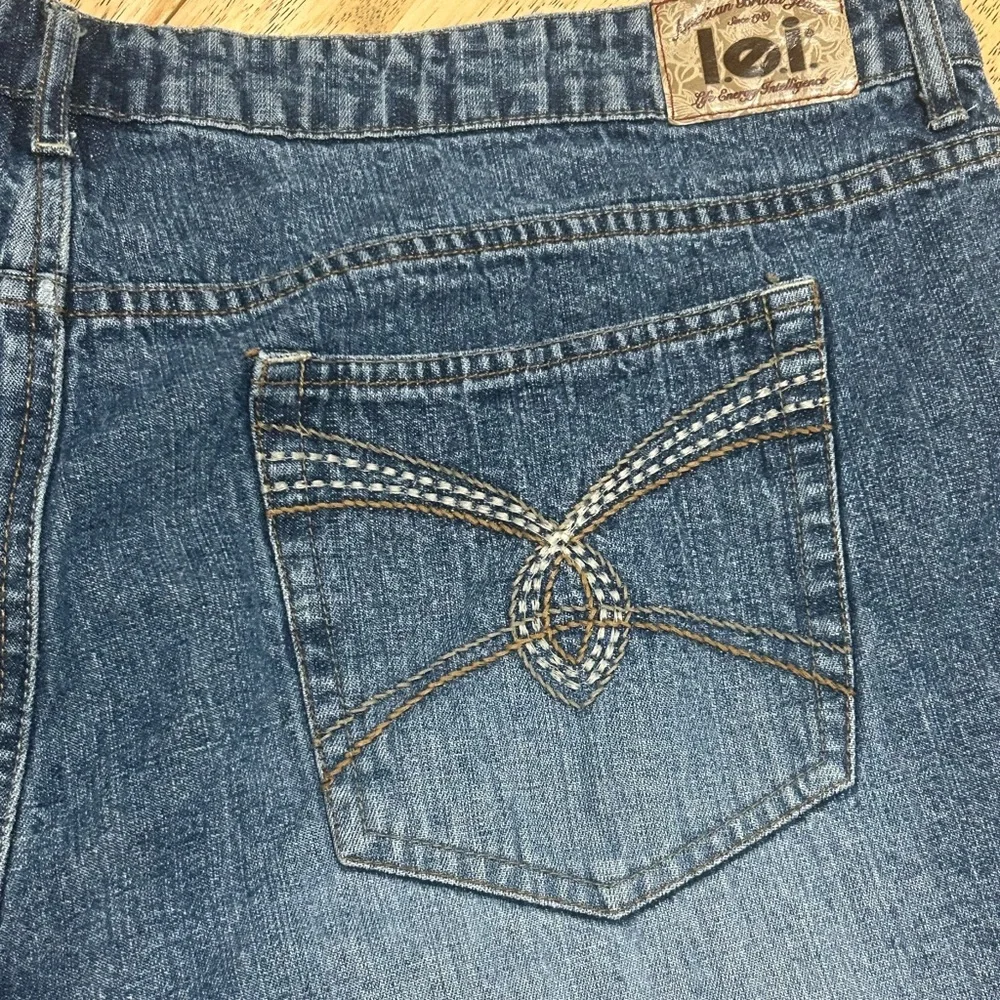 Vintage y2k LEI blue Denim shorts